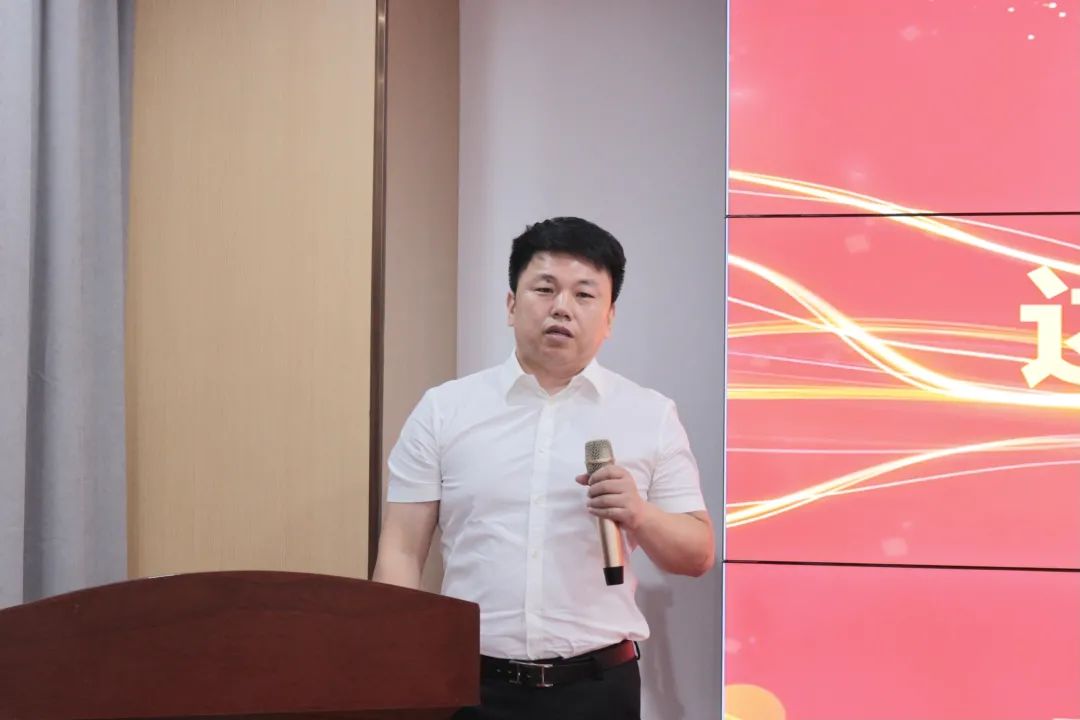 乘勢(shì)而上 爭(zhēng)創(chuàng)標(biāo)桿丨長(zhǎng)泰集團(tuán)2021年半年度述職暨經(jīng)濟(jì)指標(biāo)修正會(huì)議圓滿成功！(圖6)